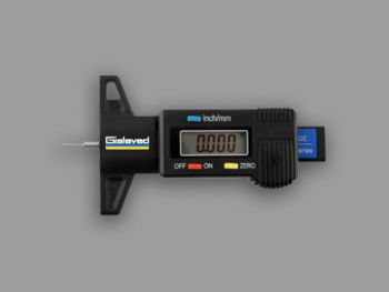 Digital depth gauge